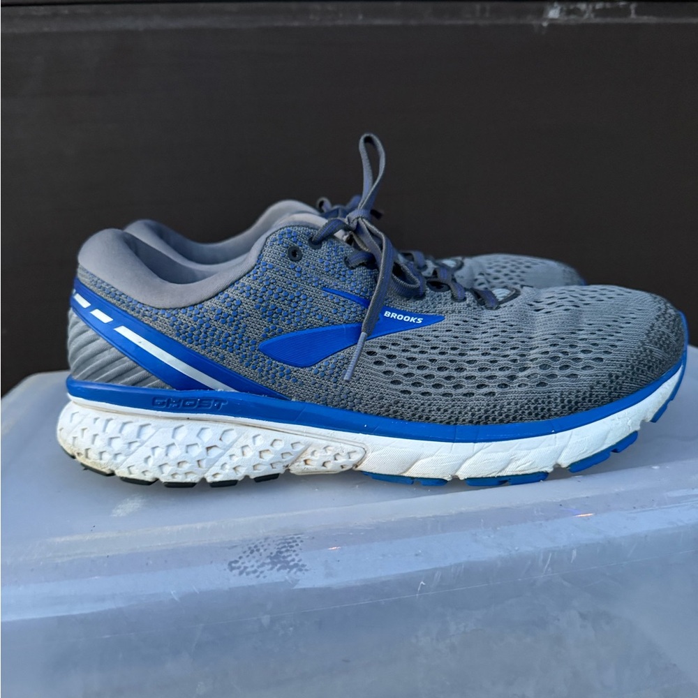 Brooks Men's Gray and Blue Mesh Running Shoes